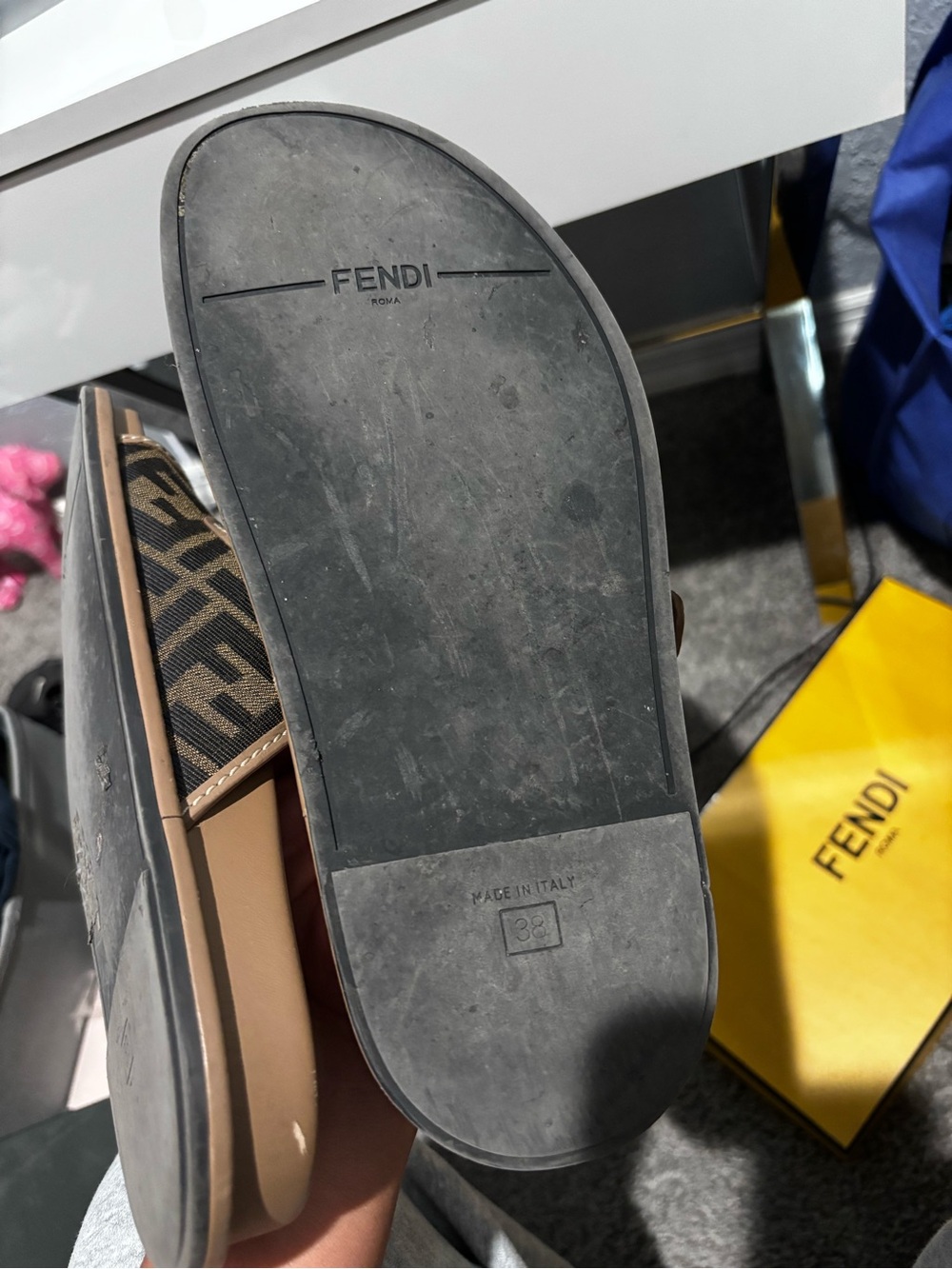 Fendi Slides - Picture 4 of 6